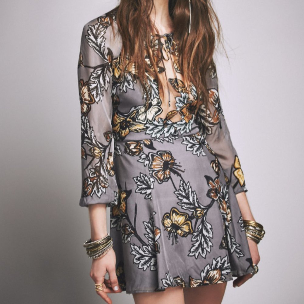 For Love & Lemons Gray Sierra Silk Floral Dress M